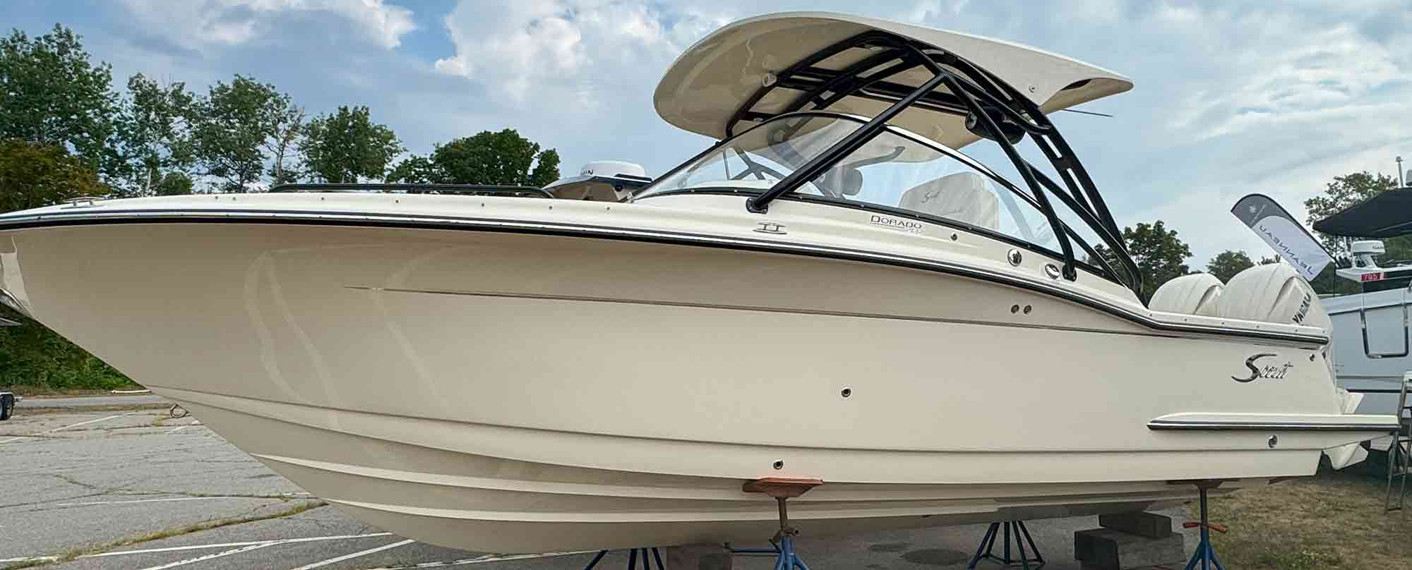 2025 Scout 255 Dorado - White