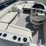 2024 Stingray 192SC - Black
