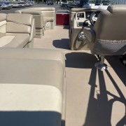 2015 Bennington S21