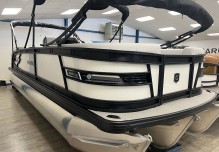 2025 Godfrey AP255CBE Triple - Metallic Pearl White/Black
