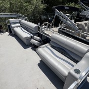 1987 SmokerCraft Pontoon