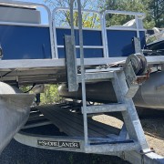 1987 SmokerCraft Pontoon