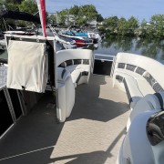 2018 Bennington 23GPD Elliptical - Midnight Black