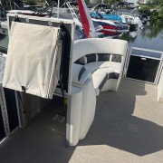 2018 Bennington 23GPD Elliptical - Midnight Black