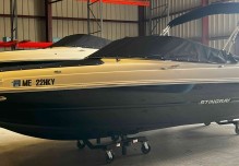 2019 Stingray 208LR