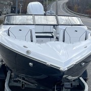 2025 Stingray 23 OSX Bow Rider - Black