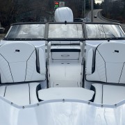 2025 Stingray 23 OSX Bow Rider - Black