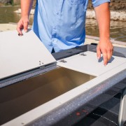 2026 Weldcraft 220 Ocean King - Champagne Metallic