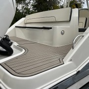 2024 Stingray 269DC - Oyster